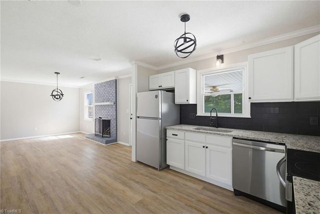 2417 White Horn Road, Kernersville, NC 27284