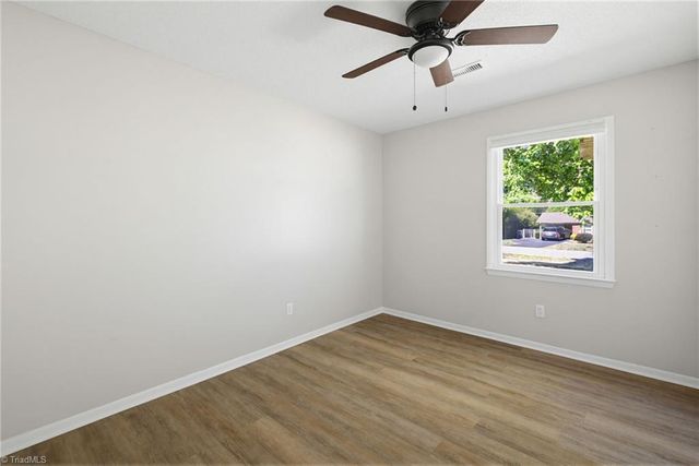 2417 White Horn Road, Kernersville, NC 27284