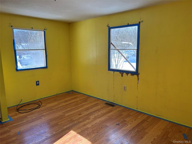 34 Dogwood Loop, Bloomingburg, NY 12721