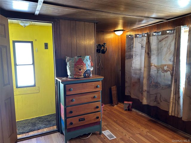 34 Dogwood Loop, Bloomingburg, NY 12721