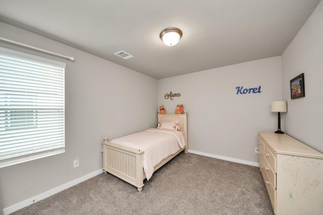 8523 Treetop Heights Drive, Baytown, TX 77523