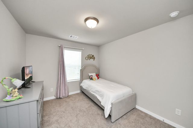 8523 Treetop Heights Drive, Baytown, TX 77523