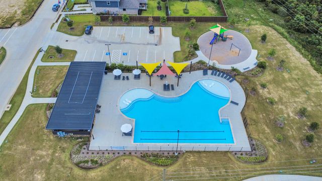 8523 Treetop Heights Drive, Baytown, TX 77523