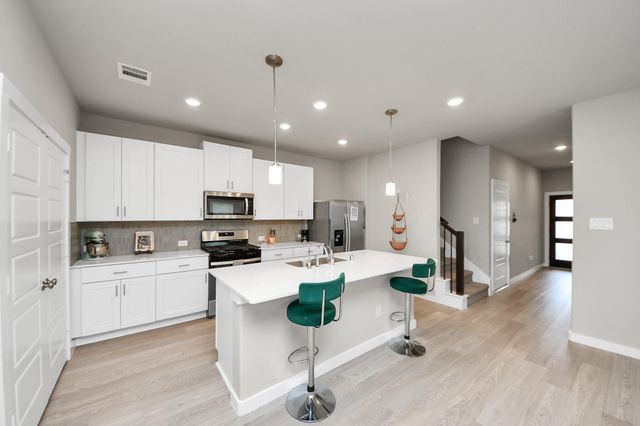 8523 Treetop Heights Drive, Baytown, TX 77523