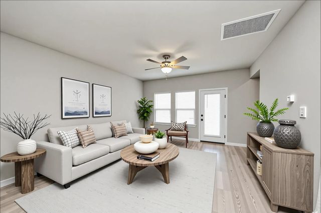 8523 Treetop Heights Drive, Baytown, TX 77523