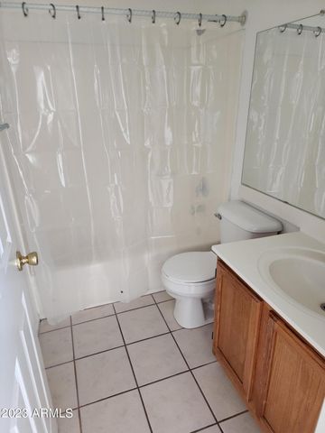 14222 N Brunswick Drive Apt 1, Fountain Hills, AZ 85268