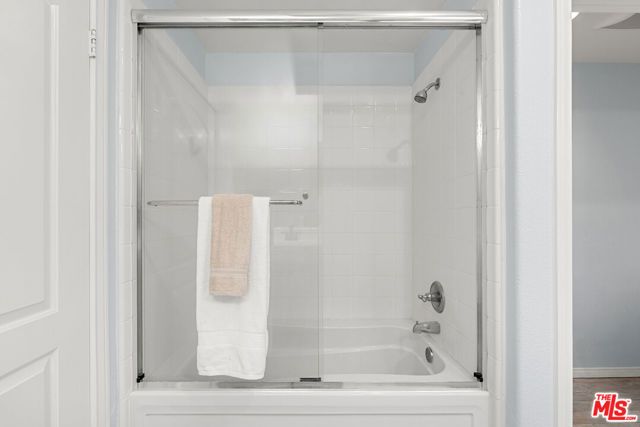 1708 Tanager Street 1-202, Ventura, CA 93003