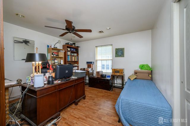 102 Canterbury Lane, Toms River, NJ 08757