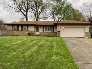 4700 Woodridge Drive, Austintown, OH 44515
