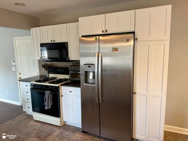 5196 N Georgetown Road, Grand Blanc Twp, MI 48439