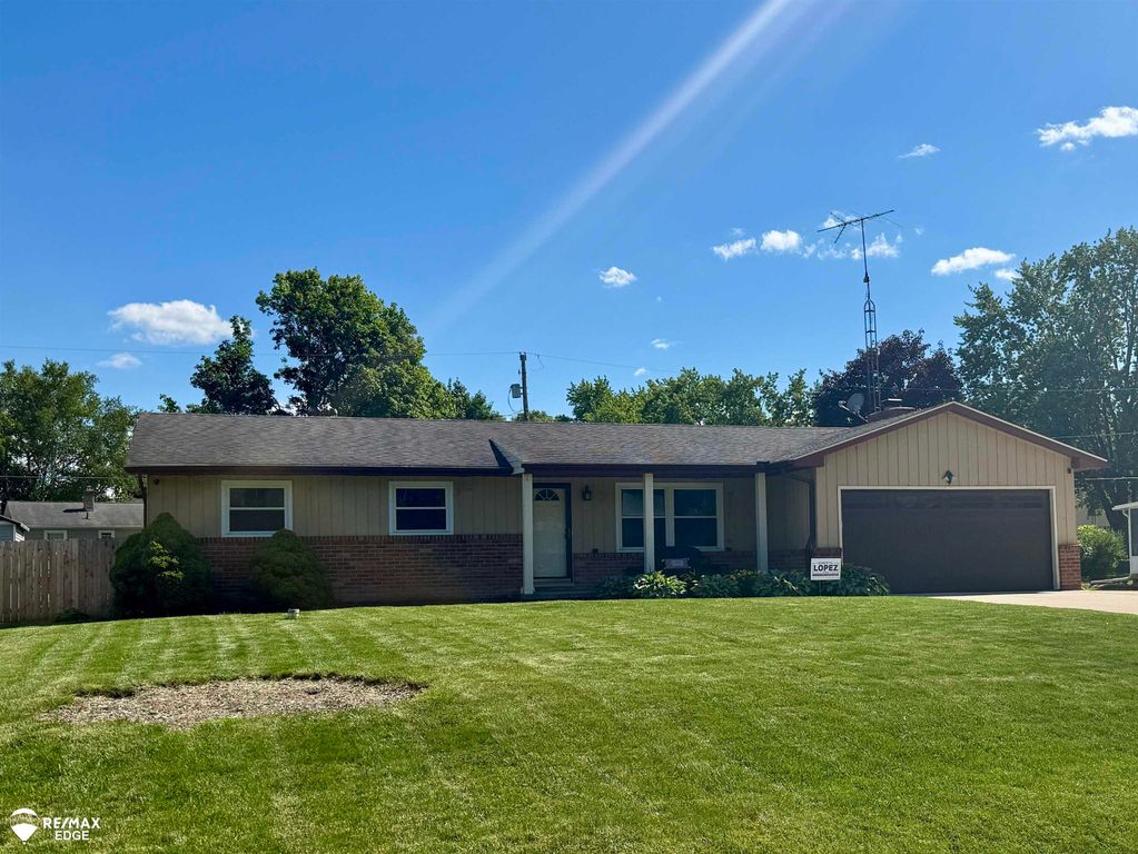 5196 N Georgetown Road, Grand Blanc Twp, MI 48439