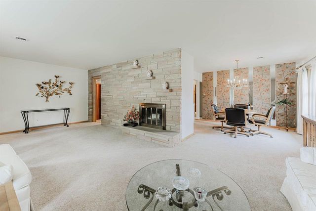 1947 MCCURDY STREET, Oshkosh, WI 54902