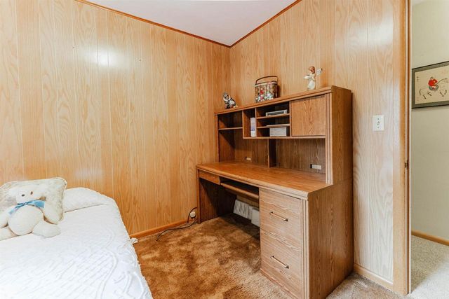 1947 MCCURDY STREET, Oshkosh, WI 54902