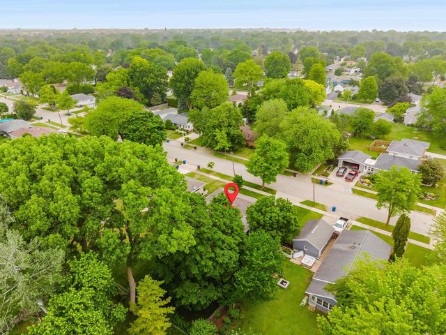 1947 MCCURDY STREET, Oshkosh, WI 54902