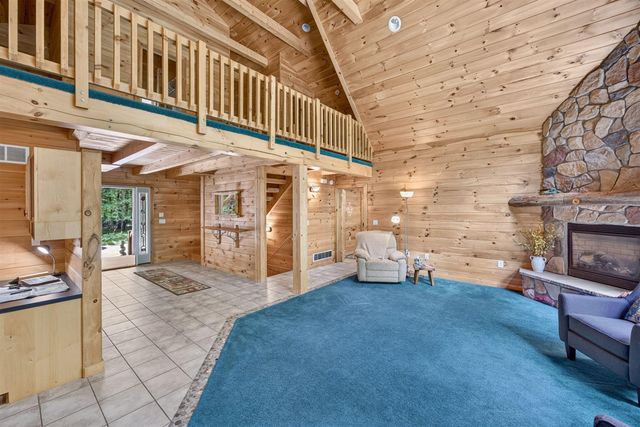 10231 Mountain View Trail, Canadian Lakes, MI 49346