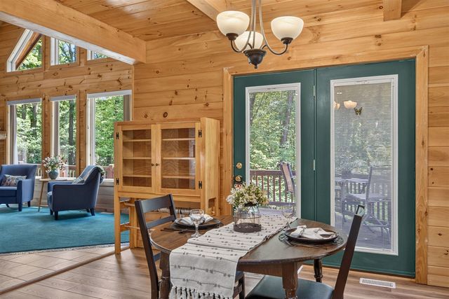 10231 Mountain View Trail, Canadian Lakes, MI 49346