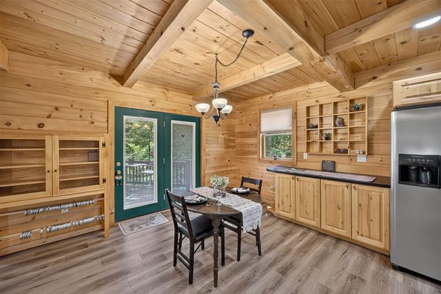 10231 Mountain View Trail, Canadian Lakes, MI 49346