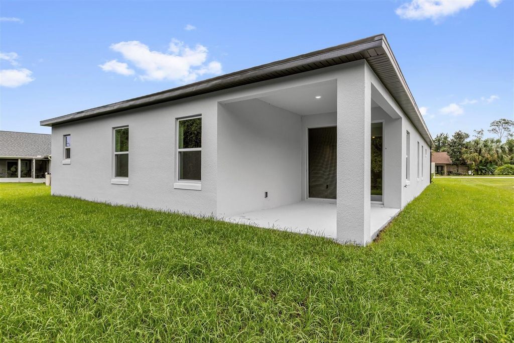 Image 27 of property listing at 13990 SW 34TH TERRACE ROAD, Ocala, FL 34473