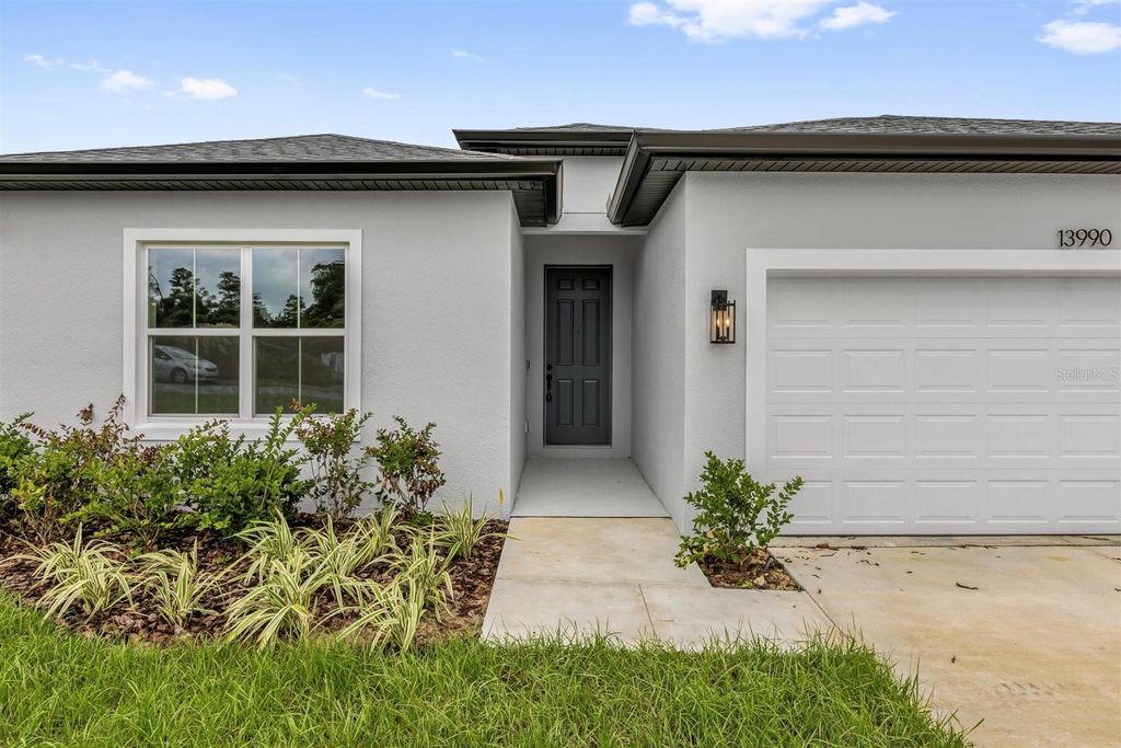 Image 29 of property listing at 13990 SW 34TH TERRACE ROAD, Ocala, FL 34473