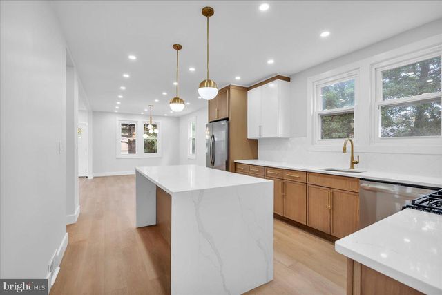 126 KINGS HWY, Clarksboro, NJ 08020