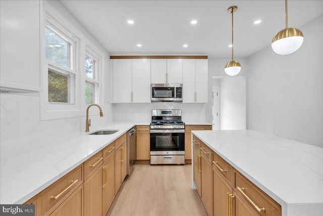 126 KINGS HWY, Clarksboro, NJ 08020