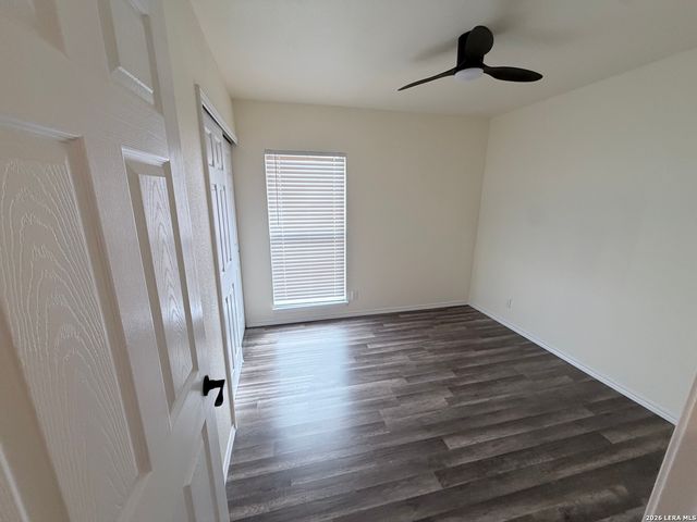 9002 Clipper, San Antonio, TX 78242