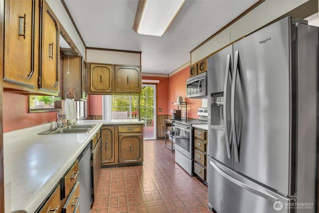 602 N 16th Avenue, Kelso, WA 98626