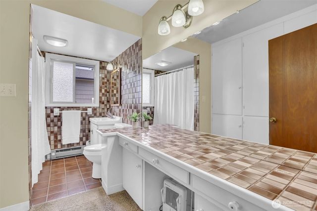 602 N 16th Avenue, Kelso, WA 98626