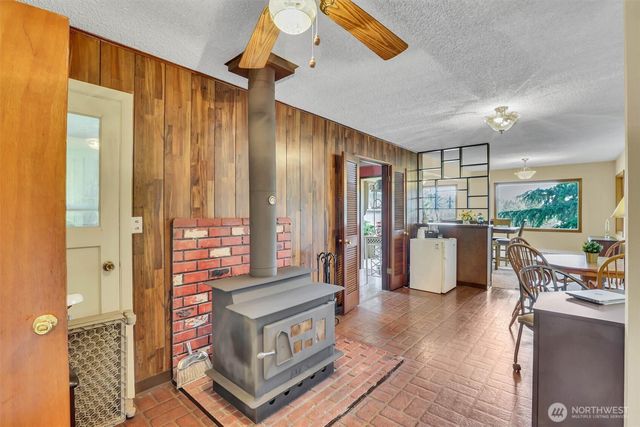 602 N 16th Avenue, Kelso, WA 98626