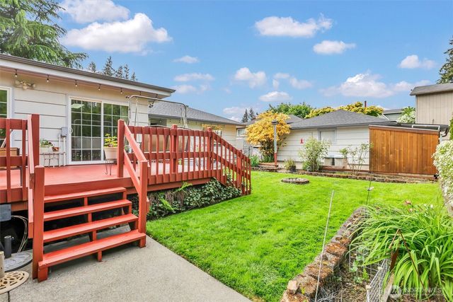 602 N 16th Avenue, Kelso, WA 98626