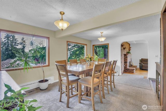 602 N 16th Avenue, Kelso, WA 98626