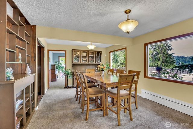602 N 16th Avenue, Kelso, WA 98626