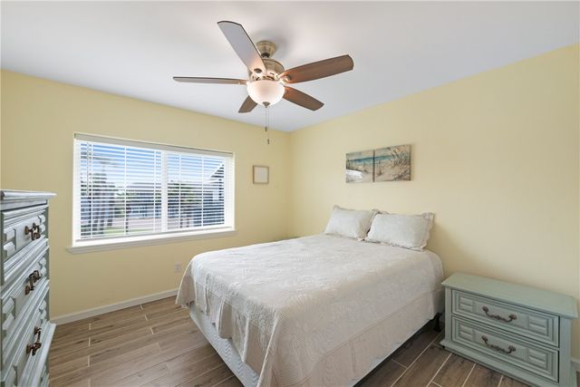 1129 S Eleventh St 12, Port Aransas, TX 78373