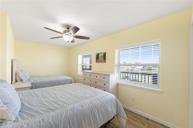 1129 S Eleventh St 12, Port Aransas, TX 78373