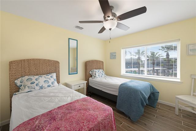 1129 S Eleventh St 12, Port Aransas, TX 78373