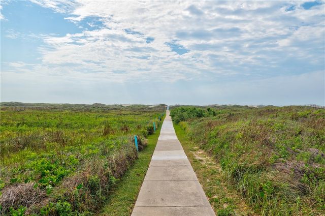 1129 S Eleventh St 12, Port Aransas, TX 78373