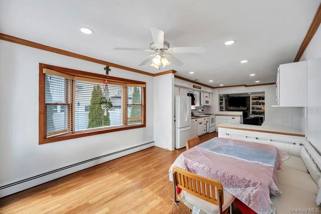 30 County Line Road, Farmingdale, NY 11735