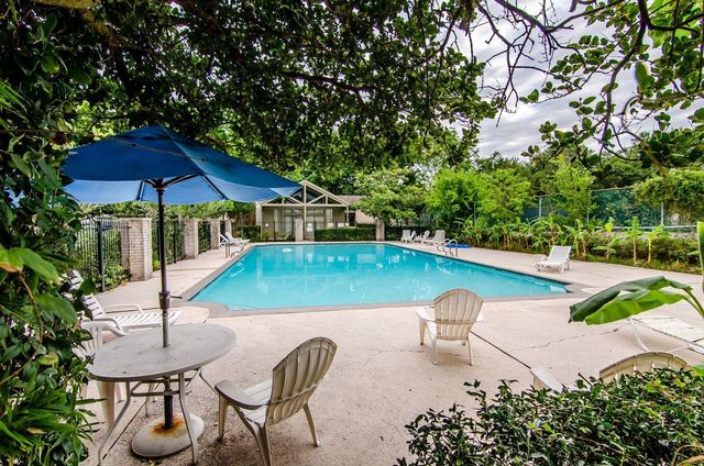 10047 Westpark Drive 9, Houston, TX 77042