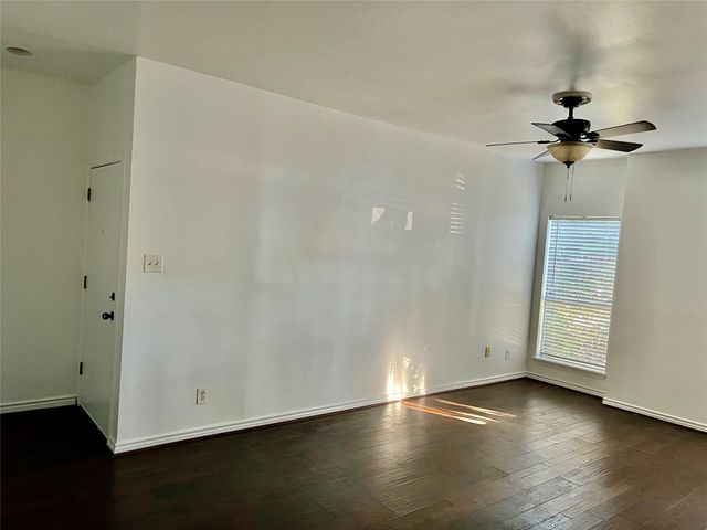 10047 Westpark Drive 9, Houston, TX 77042