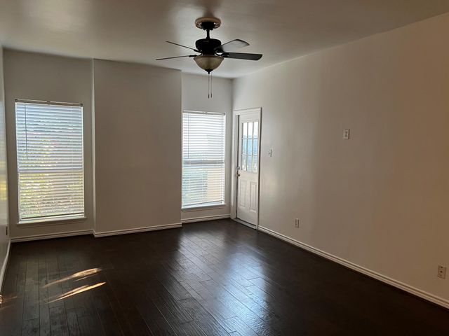 10047 Westpark Drive 9, Houston, TX 77042