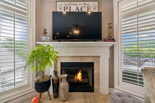 400 Warioto Way Apt 309, Ashland City, TN 37015