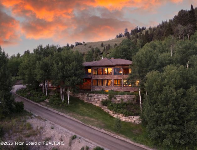 1100 DEER CREEK Drive, Jackson, WY 83001