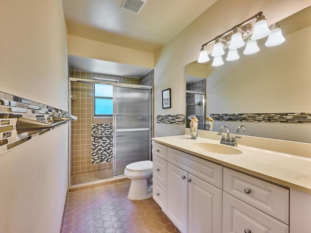 9901 SE Little Club Way N, Tequesta, FL 33469
