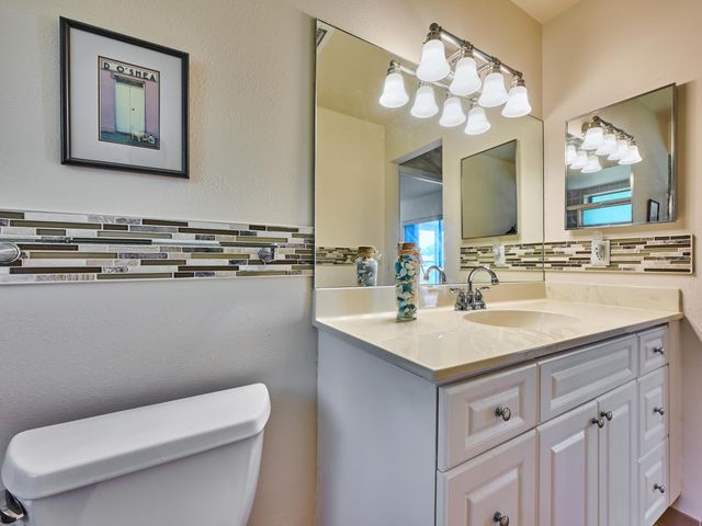 9901 SE Little Club Way N, Tequesta, FL 33469