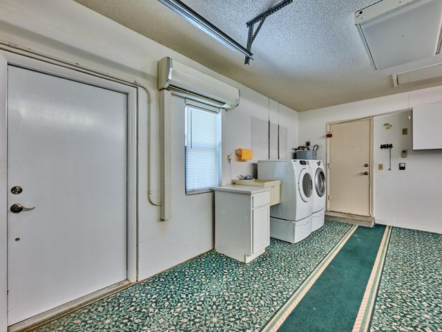 9901 SE Little Club Way N, Tequesta, FL 33469
