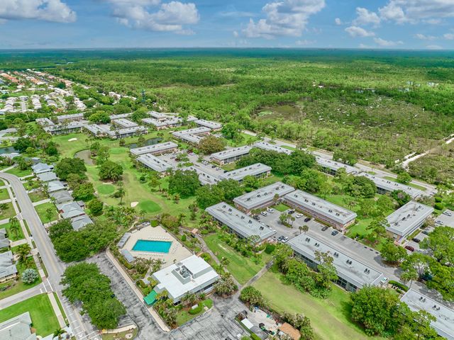 9901 SE Little Club Way N, Tequesta, FL 33469