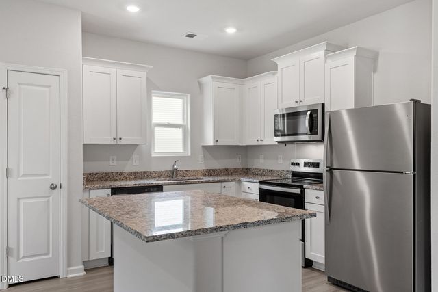 1106 Rhino Bend, Oxford, NC 27565
