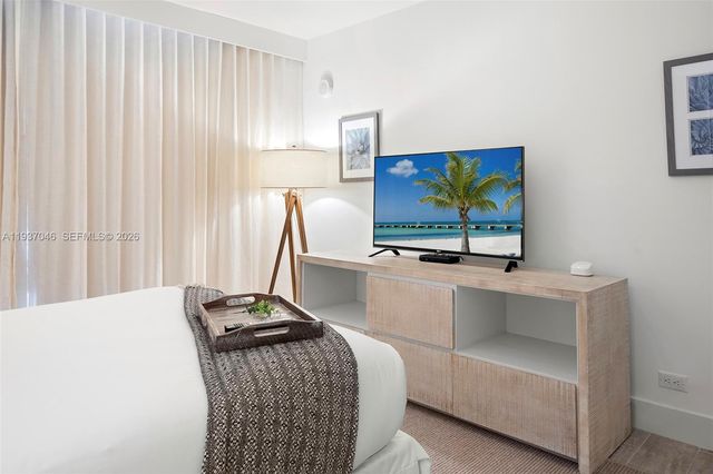 102 24th Street 1207, Miami Beach, FL 33139