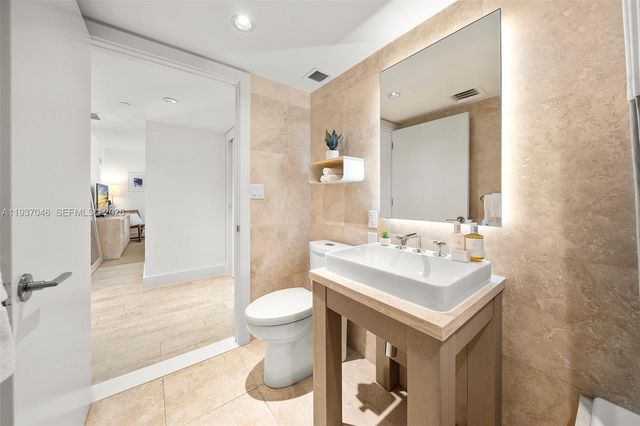 102 24th Street 1207, Miami Beach, FL 33139