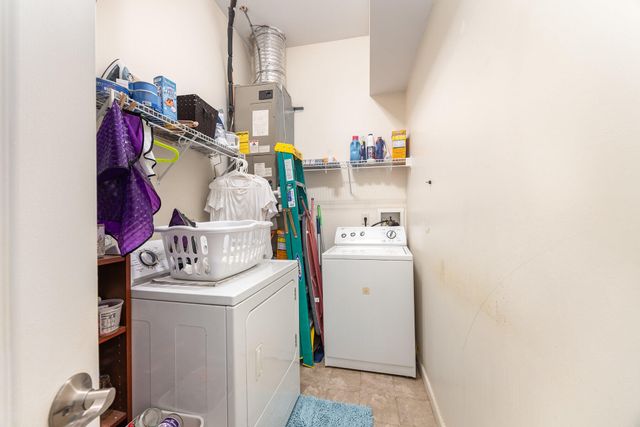 568 Riversbreeze Drive, Ludlow, KY 41016